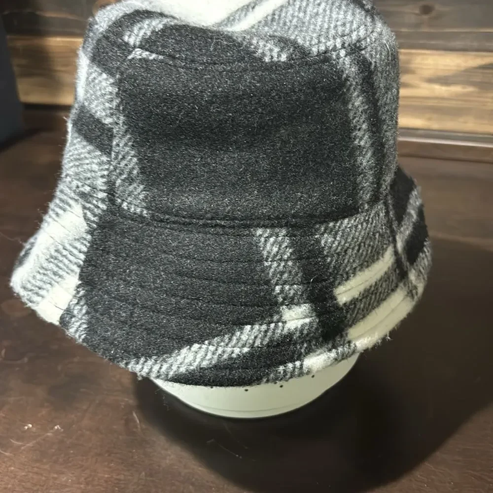 NWT New H&M Black White Plaid Soft Bucket Hat Size XS/S
